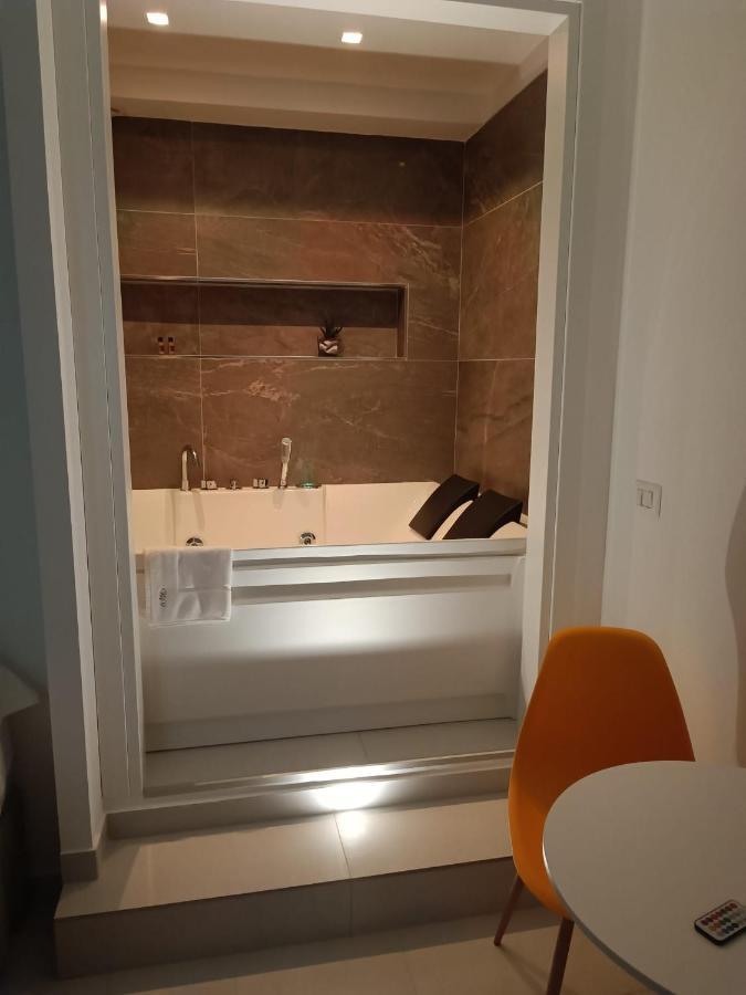 Wal49 Suite Bari Buitenkant foto